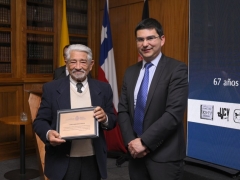 Universidad homenajeó al ingeniero Carlos Meléndez por su aporte al nacimiento de la televisión