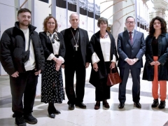 Noticia: PUCV celebra elección de León XIV, nuevo Papa que compartió con la comunidad universitaria