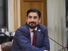 Noticia: Diputado Oyarzo propone fin de la dieta parlamentaria para desaforados: “Si no está ejerciendo su labor, no puede estar recibiendo sueldo”